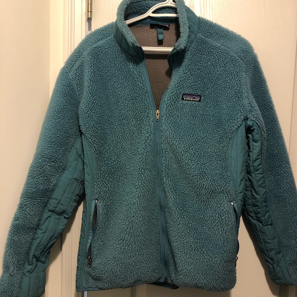 Women’s large Patagonia fleece jacket